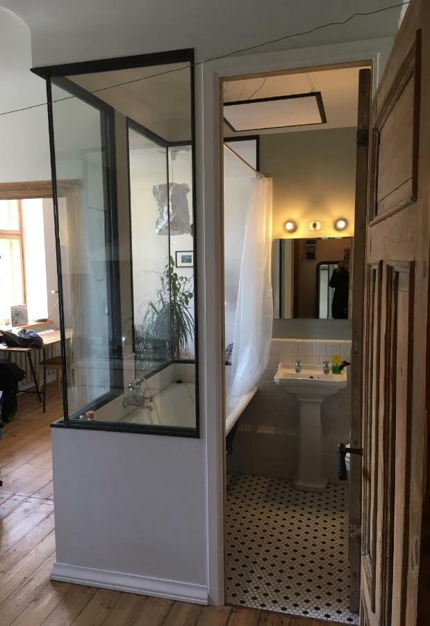 Sunrise Apartment In The Quiet Centre Riga Esterno foto